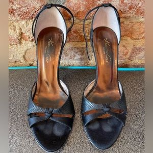 Kenneth Cole Ankle Strap Charcoal Black Peep Toe Heels